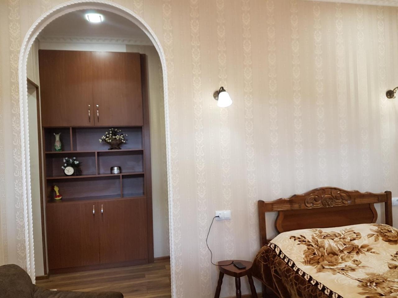 Old Town House On Asatiani Apartment Tbilisi Exterior foto